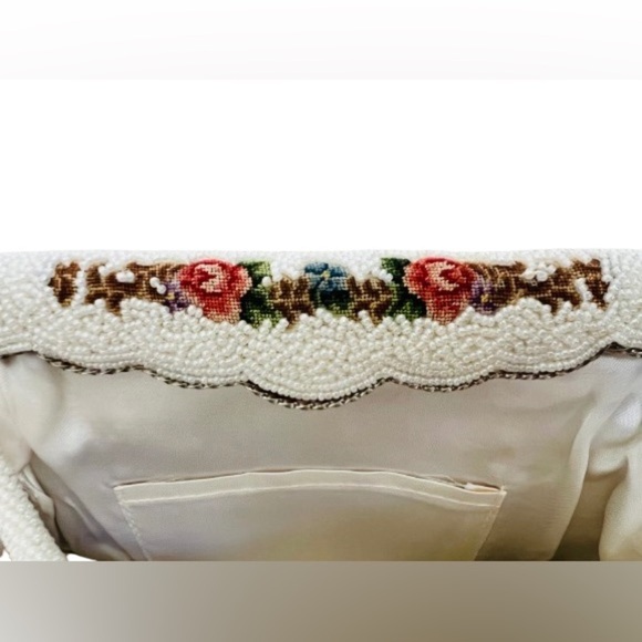 Vintage Denise Francelle Bag
Floral Petit Point and Ivory Pavé Bead
1950